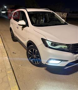 ئێم جی RX5